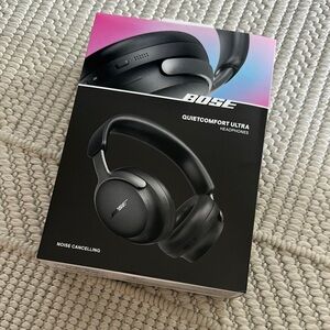 Bose QuietComfort Black Noise Cancelling Headphones